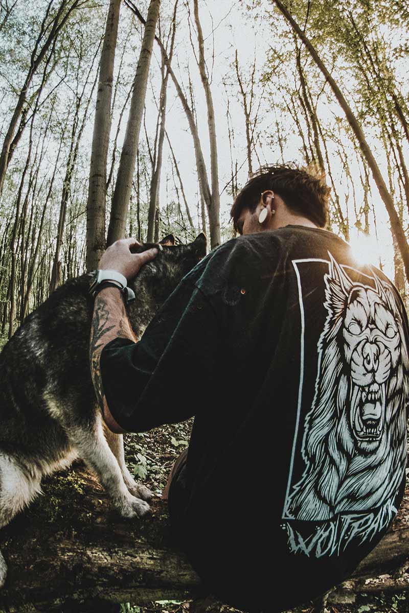 wolfpack-clothing-blind-werewolf-tee-black-3