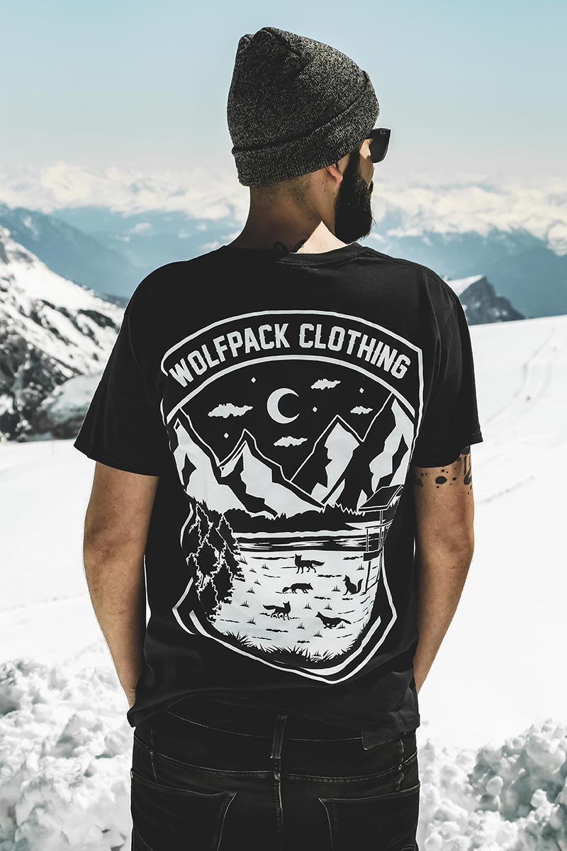 wolfpack-clothing-wilderness-foxes-tee-unisex-black-2